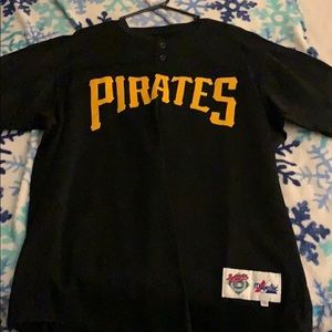 Plain Pirates Jersey